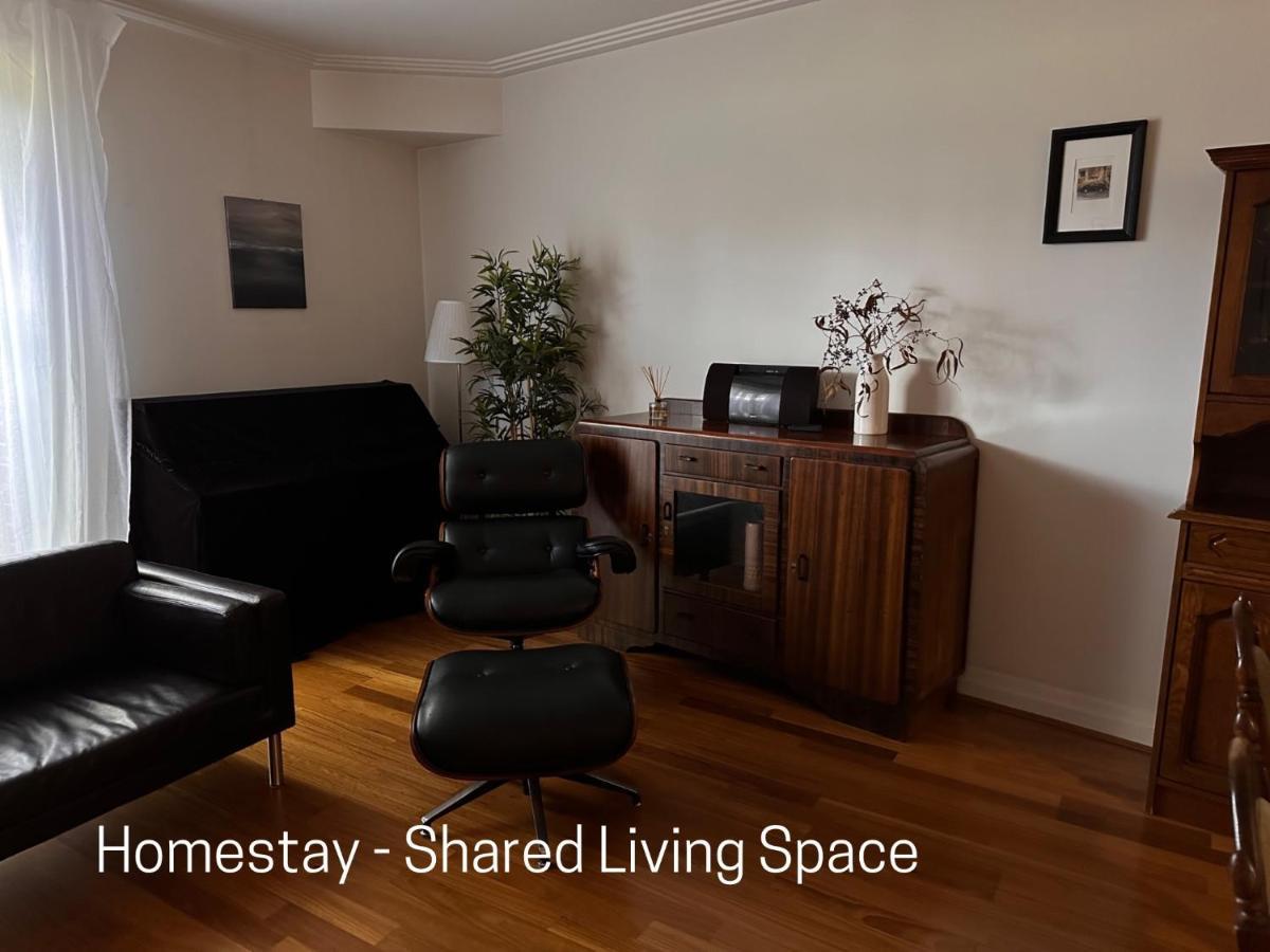 Homestay - Yarra River Boulevard - Private Room Melbourne City Exterior foto