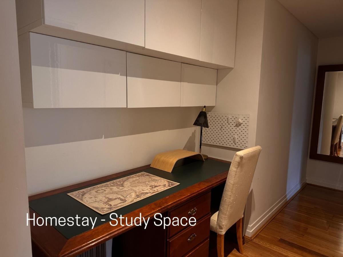 Homestay - Yarra River Boulevard - Private Room Melbourne City Exterior foto